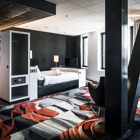 Fletcher Wellness-hotel 호텔 레이든